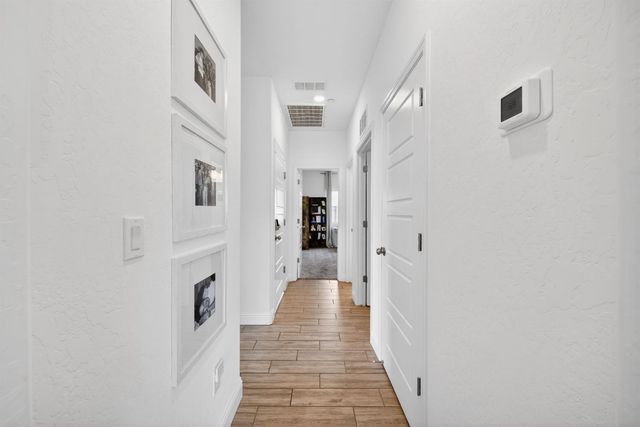 320 N Millard Avenue, Fresno, CA 93727