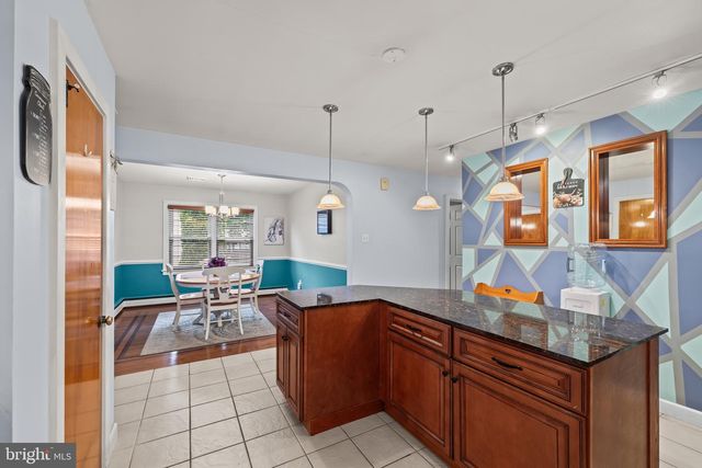 335 N 6TH ST, Columbia, PA 17512