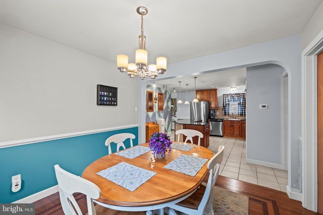 335 N 6TH ST, Columbia, PA 17512