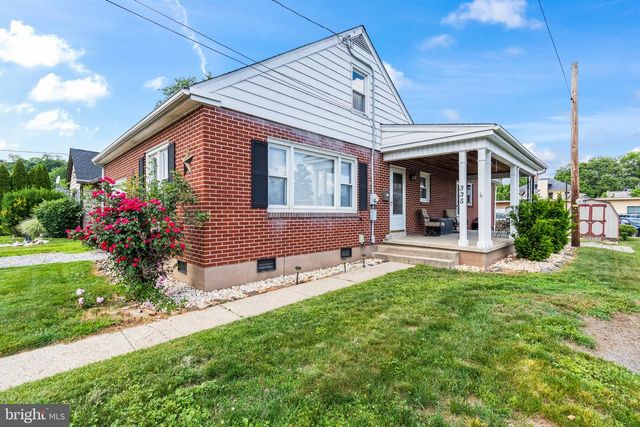 335 N 6TH ST, Columbia, PA 17512