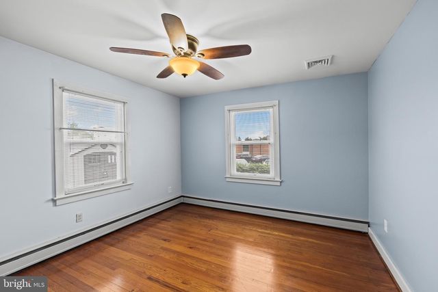 335 N 6TH ST, Columbia, PA 17512