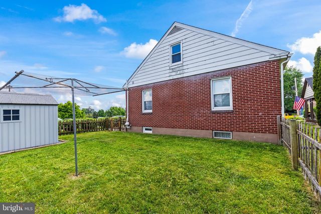 335 N 6TH ST, Columbia, PA 17512