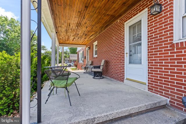335 N 6TH ST, Columbia, PA 17512