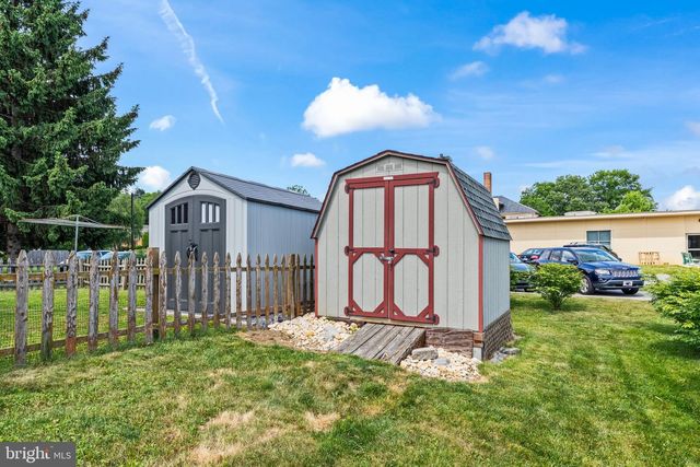 335 N 6TH ST, Columbia, PA 17512