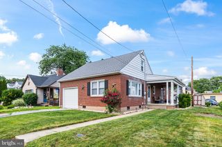 335 N 6TH ST, Columbia, PA 17512