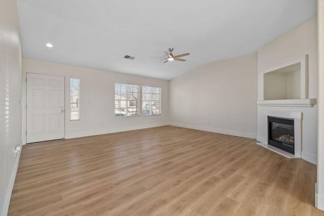 1459 Chimney Way, Lemoore, CA 93245