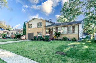 1408 S Fern Drive, Mount Prospect, IL 60056