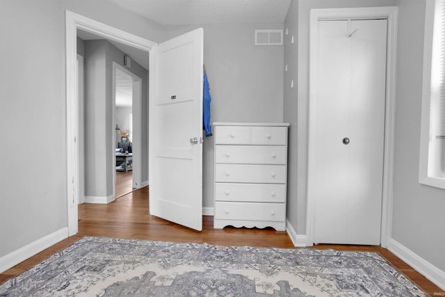 1410 Sweetser Avenue, Evansville, IN 47714