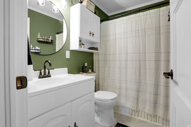 1410 Sweetser Avenue, Evansville, IN 47714