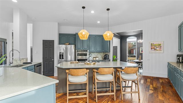 5811 Abingdon Drive, Richardson, TX 75082