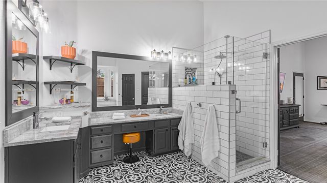 5811 Abingdon Drive, Richardson, TX 75082