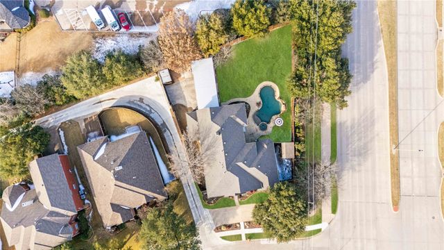 5811 Abingdon Drive, Richardson, TX 75082