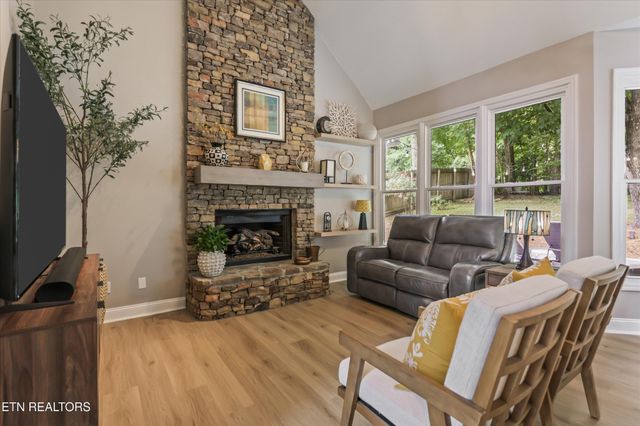 10534 Aspen Ridge Lane, Knoxville, TN 37932