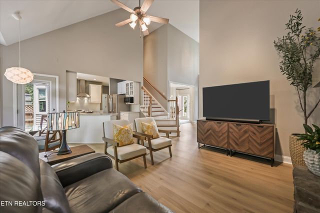 10534 Aspen Ridge Lane, Knoxville, TN 37932