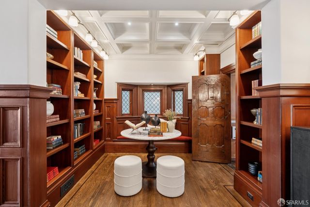 2535 Vallejo Street, San Francisco, CA 94123