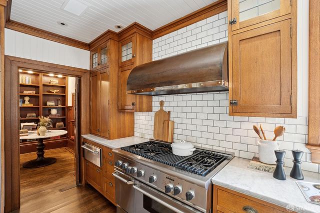 2535 Vallejo Street, San Francisco, CA 94123