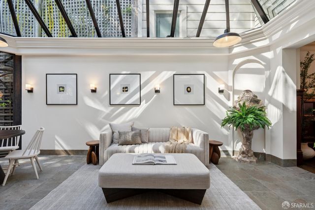 2535 Vallejo Street, San Francisco, CA 94123