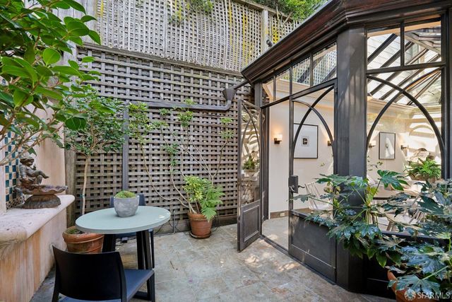 2535 Vallejo Street, San Francisco, CA 94123