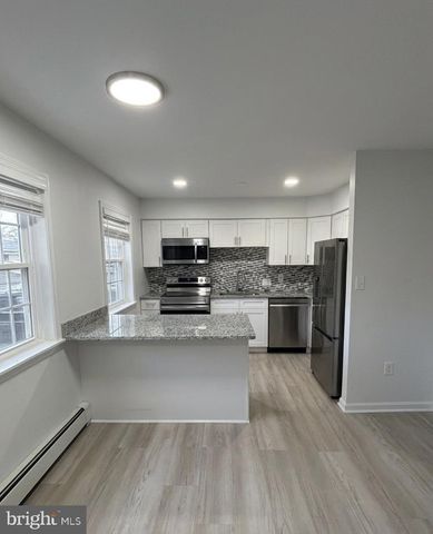 913 GARNET DR, Burlington, NJ 08016