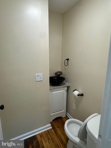 715 W 7TH ST, Wilmington, DE 19801