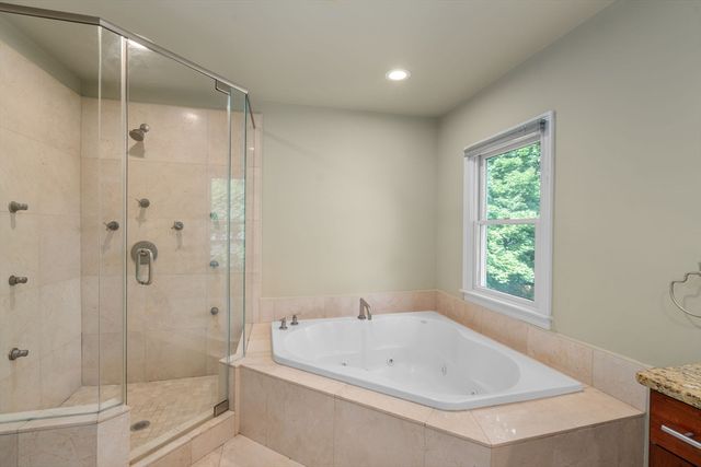 31 Florence Street 31, Newton, MA 02453