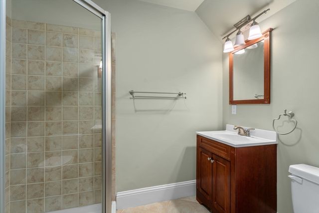 31 Florence Street 31, Newton, MA 02453