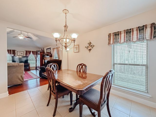 1716 Dogwood Trail, Corsicana, TX 75110