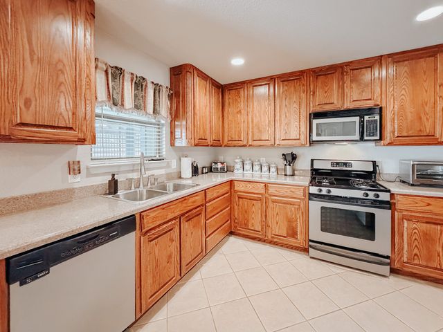 1716 Dogwood Trail, Corsicana, TX 75110