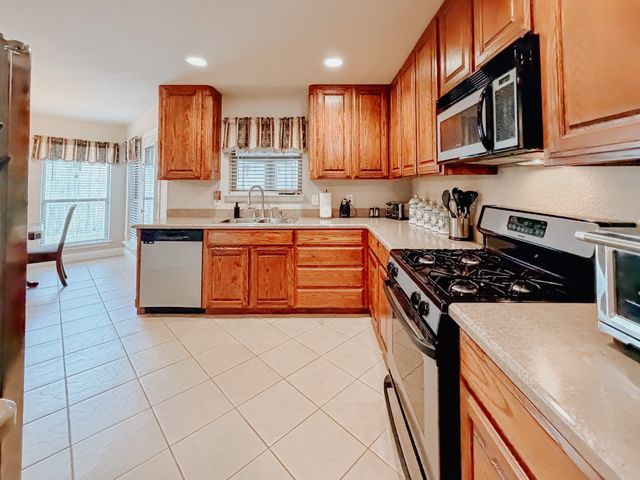 1716 Dogwood Trail, Corsicana, TX 75110