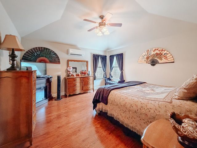 1716 Dogwood Trail, Corsicana, TX 75110