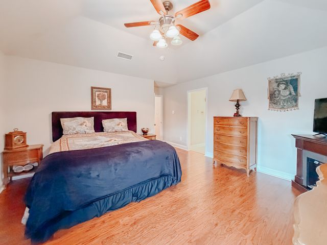 1716 Dogwood Trail, Corsicana, TX 75110