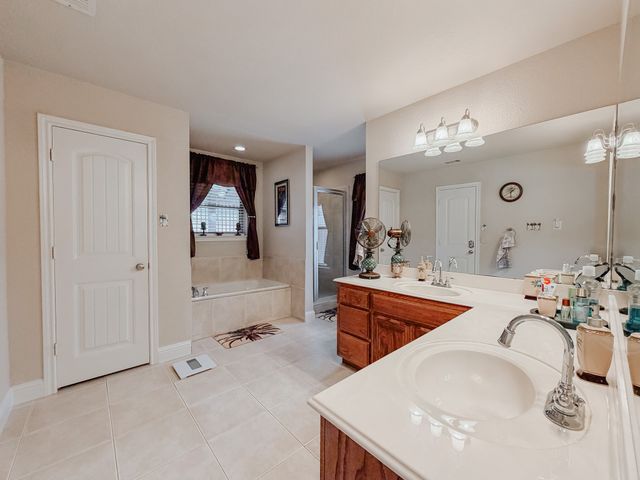 1716 Dogwood Trail, Corsicana, TX 75110