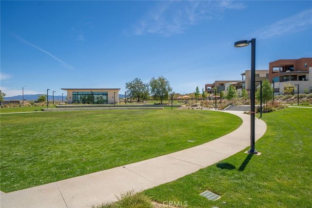26938 Tanager, Valencia, CA 91381