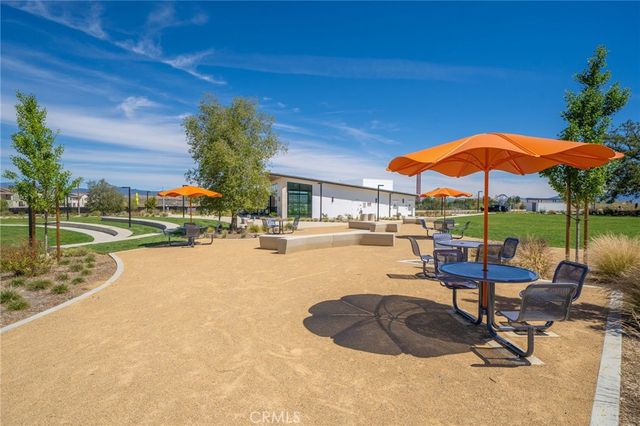 26938 Tanager, Valencia, CA 91381