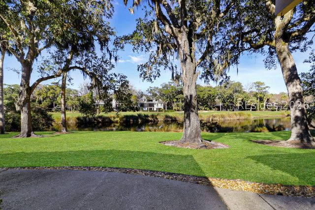 6 Beach Lagoon Rd, Hilton Head Island, SC 29928