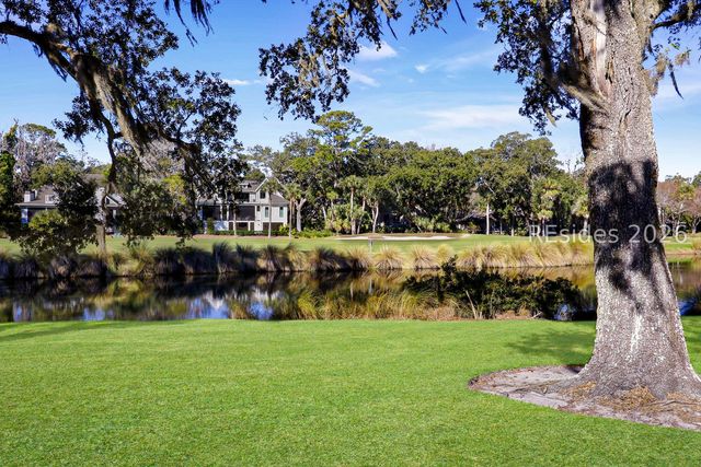 6 Beach Lagoon Rd, Hilton Head Island, SC 29928