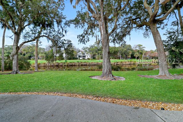 6 Beach Lagoon Rd, Hilton Head Island, SC 29928