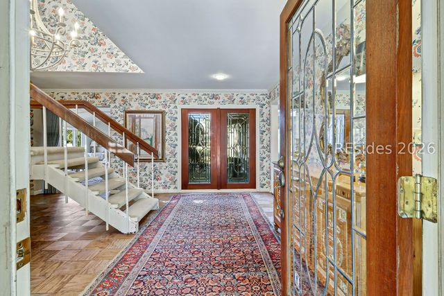 6 Beach Lagoon Rd, Hilton Head Island, SC 29928