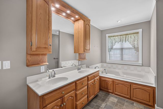 4007 Old Rock Island Rd, Rock Island, TN 38581