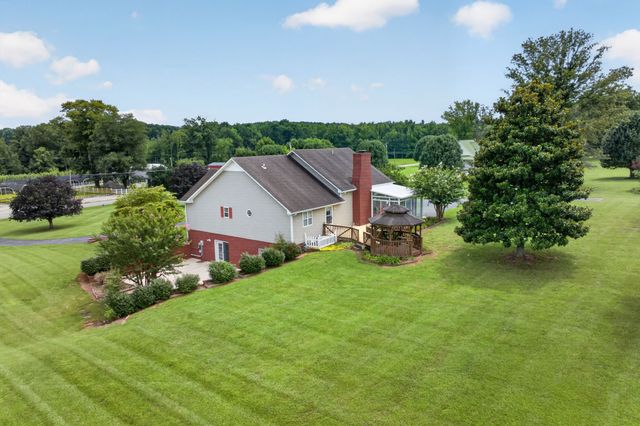4007 Old Rock Island Rd, Rock Island, TN 38581