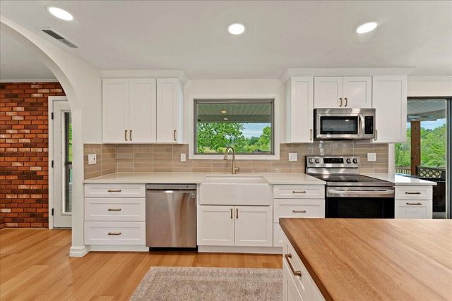 762 W Miller Road, Alexandria, KY 41001