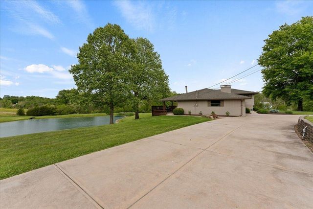 762 W Miller Road, Alexandria, KY 41001
