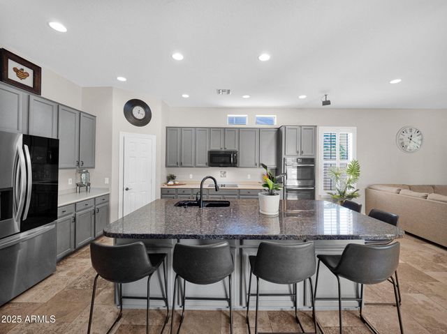 2939 E HUBER Street, Mesa, AZ 85213