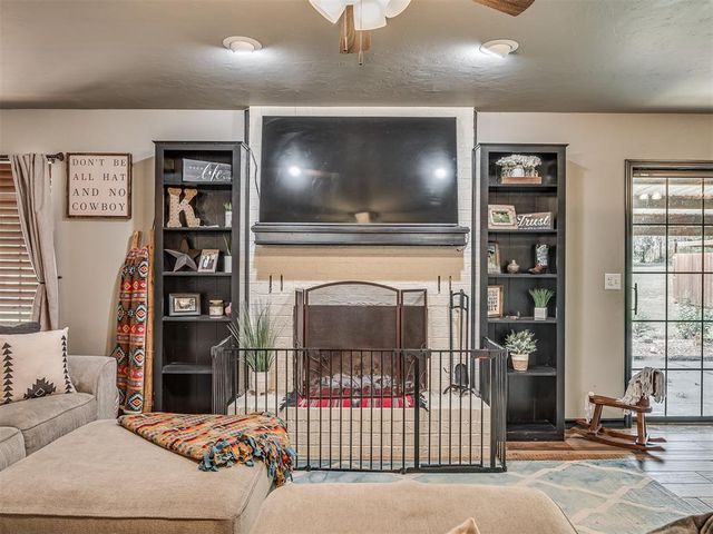 5633 Ward Acres Road, Blanchard, OK 73010