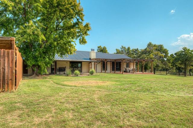 5633 Ward Acres Road, Blanchard, OK 73010