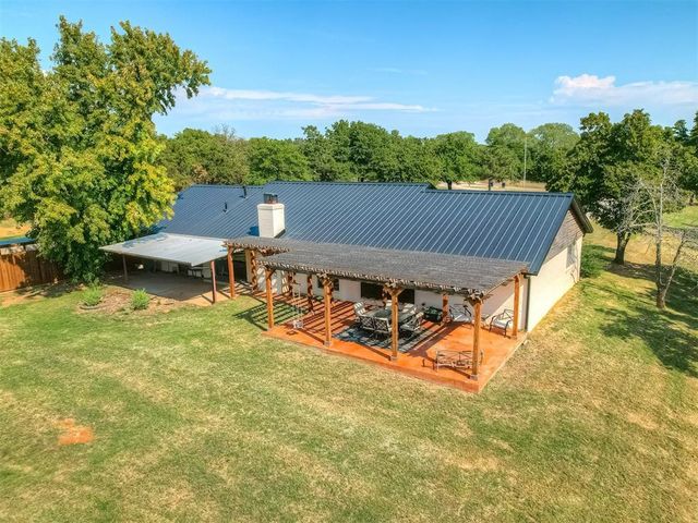 5633 Ward Acres Road, Blanchard, OK 73010