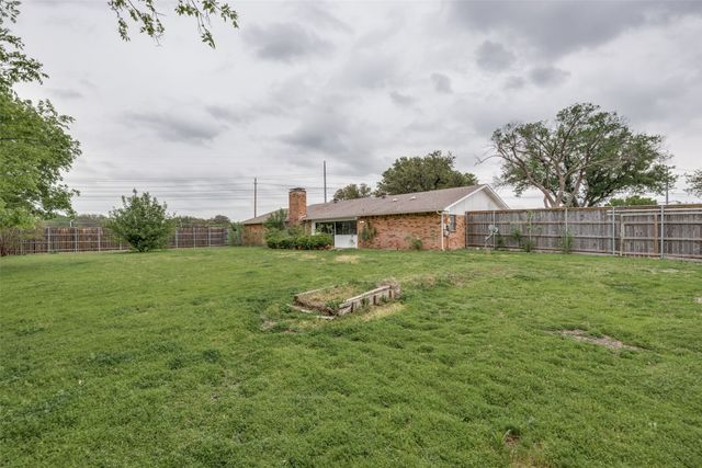 4931 S Colony Boulevard, The Colony, TX 75056