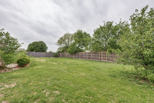 4931 S Colony Boulevard, The Colony, TX 75056