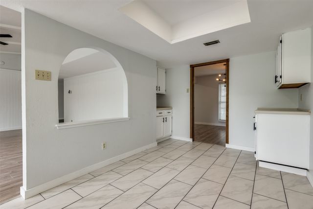 4931 S Colony Boulevard, The Colony, TX 75056