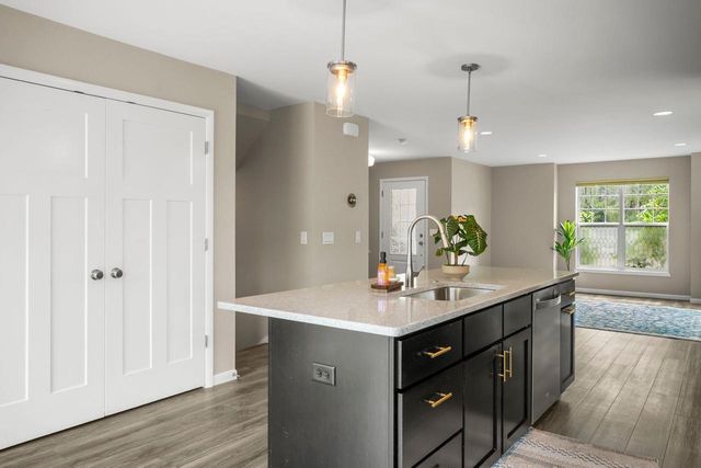 5844 Lien Road, Madison, WI 53718